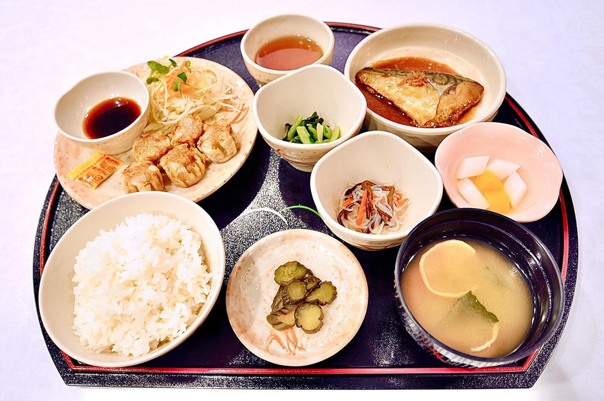 Okayama Universal Hotel Annex 2 ภายนอก รูปภาพ