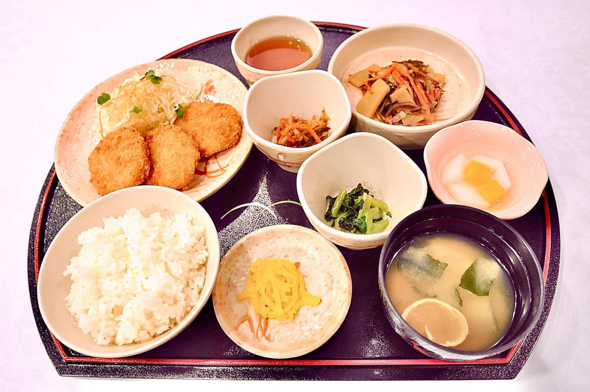 Okayama Universal Hotel Annex 2 ภายนอก รูปภาพ
